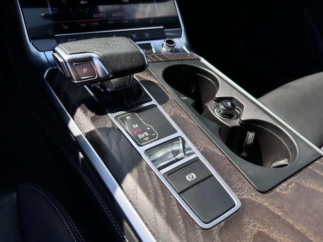 Photo of 2023 Glacier White Metallic Audi A6