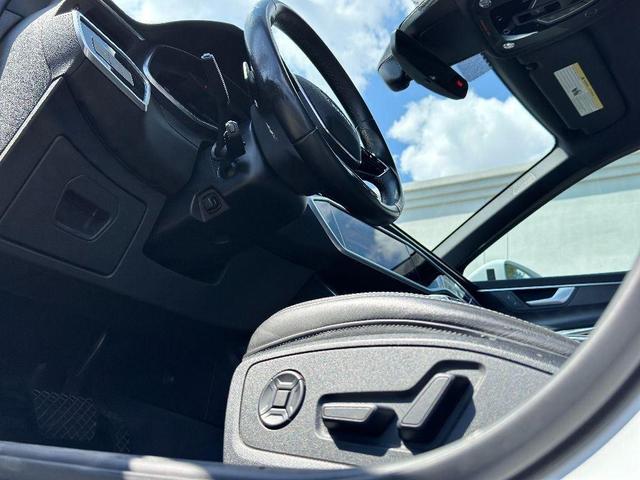 Photo of 2023 Glacier White Metallic Audi A6
