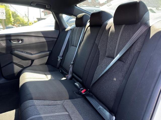 Photo of 2024 Platinum White Pearl Honda Accord Hybrid