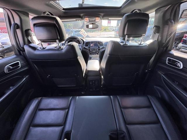 Photo of 2021 Slate Blue Pearlcoat Jeep Grand Cherokee