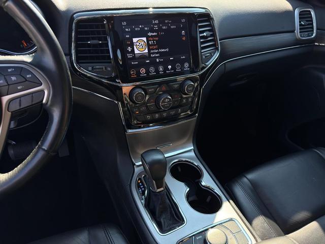 Photo of 2021 Slate Blue Pearlcoat Jeep Grand Cherokee