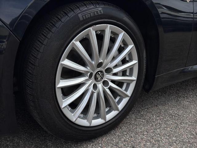 Photo of 2023 Vulcano Black Metallic Alfa Romeo Giulia