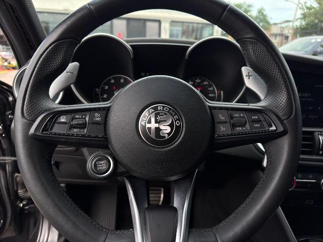 Photo of 2023 Vulcano Black Metallic Alfa Romeo Giulia
