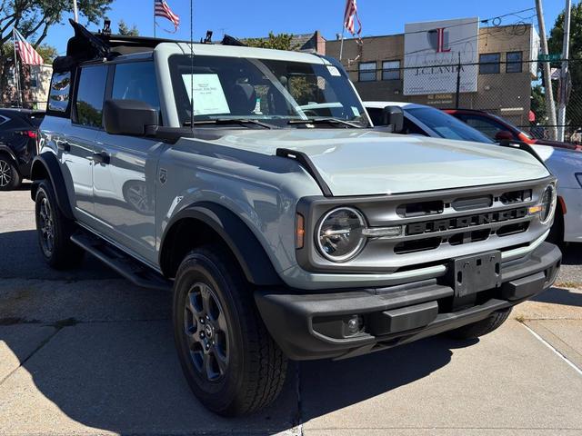 Photo of 2021 Cactus Gray Ford Bronco