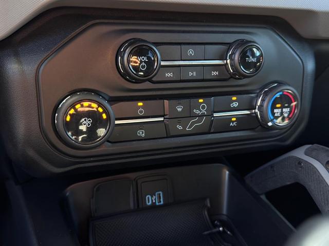 Photo of 2021 Cactus Gray Ford Bronco