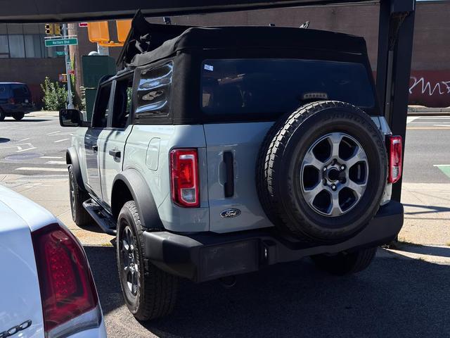 Photo of 2021 Cactus Gray Ford Bronco