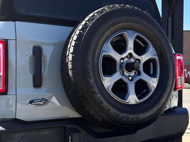 Photo of 2021 Cactus Gray Ford Bronco