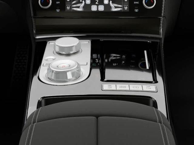 Photo of 2025 Makalu Gray Genesis G80