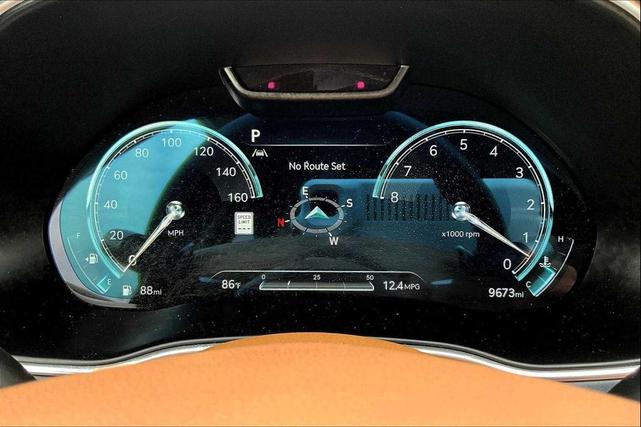 Photo of 2024 Matterhorn White Genesis GV80