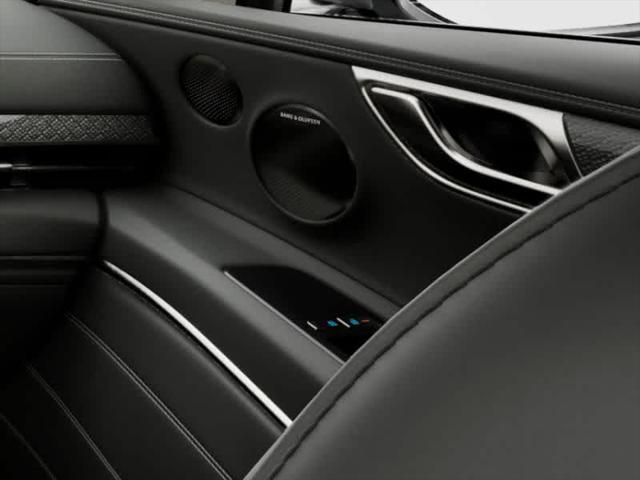 Photo of 2025 White Genesis GV80 Coupe