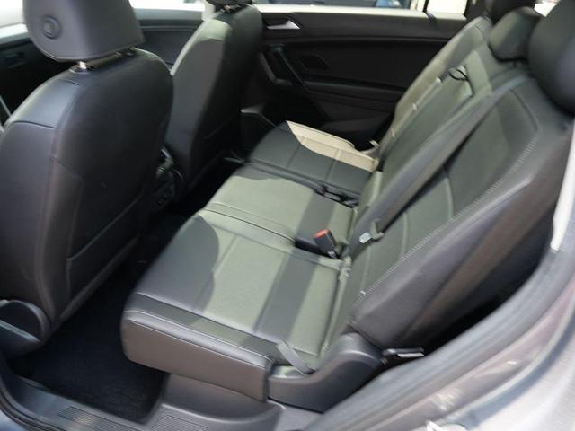 Photo of 2019 Platinum Gray Metallic Volkswagen Tiguan