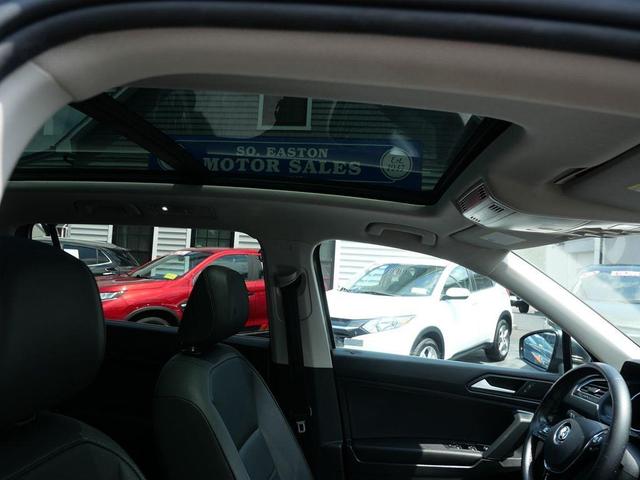 Photo of 2019 Platinum Gray Metallic Volkswagen Tiguan