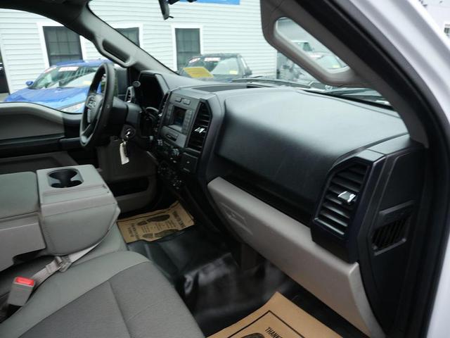 Photo of 2018 Oxford White Ford F-150