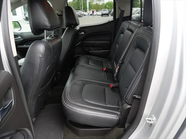 Photo of 2018 Quicksilver Metallic GMC Canyon