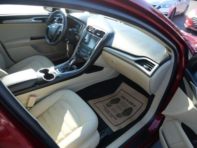 Photo of 2016 Ruby Red Metallic Tinted Clearcoat Ford Fusion