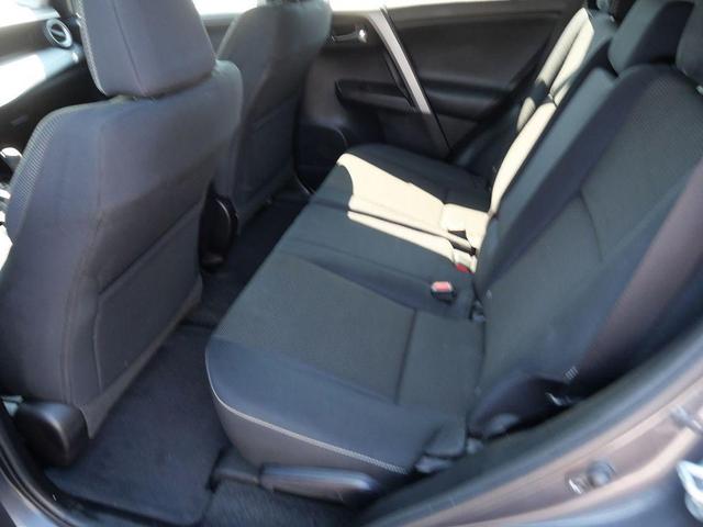 Photo of 2017 Magnetic Gray Metallic Toyota RAV4