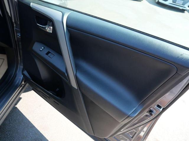 Photo of 2017 Magnetic Gray Metallic Toyota RAV4