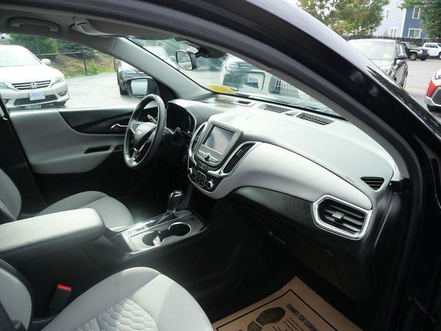 Photo of 2020 Midnight Blue Metallic Chevrolet Equinox