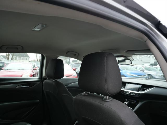 Photo of 2018 Smoked Pearl Metallic Buick Regal Sportback