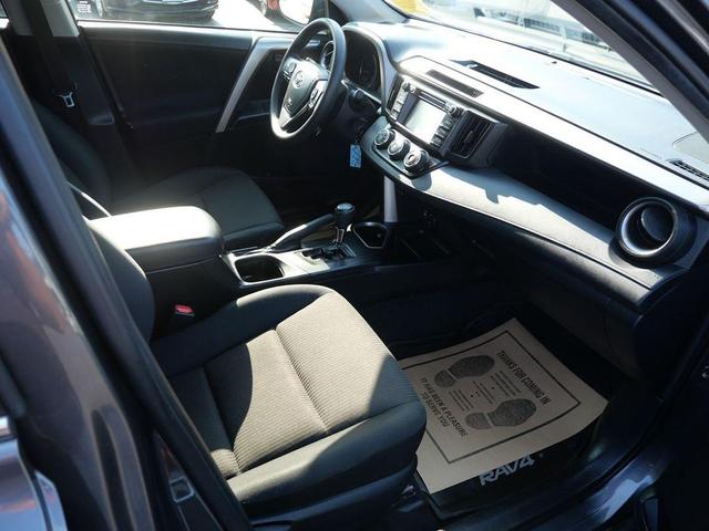 Photo of 2017 Magnetic Gray Metallic Toyota RAV4
