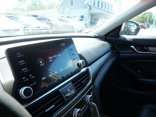 Photo of 2020 Platinum White Pearl Honda Accord