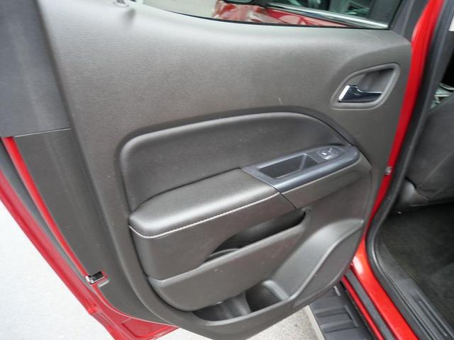 Photo of 2015 Copper Red Metallic GMC Canyon