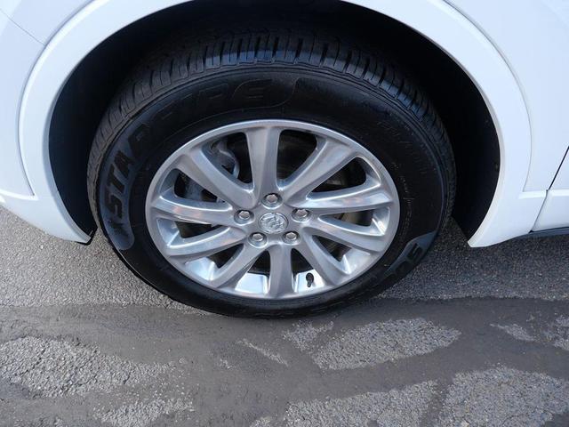 Photo of 2020 Summit White Buick Envision