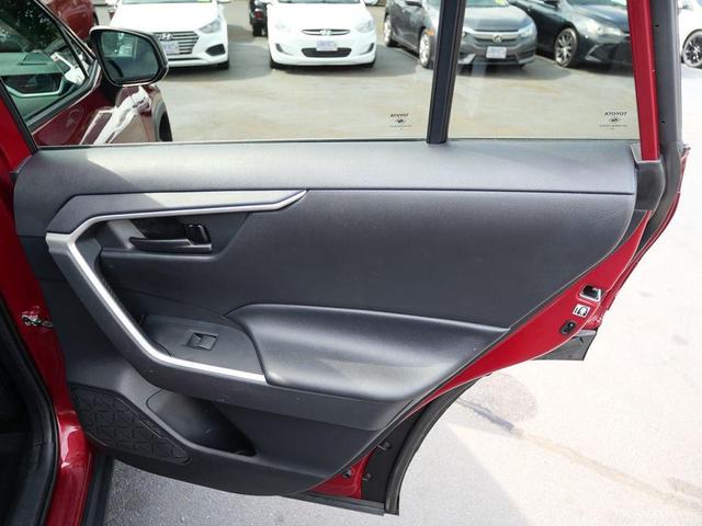 Photo of 2020 Ruby Flare Pearl Toyota RAV4