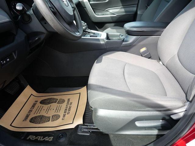 Photo of 2020 Ruby Flare Pearl Toyota RAV4