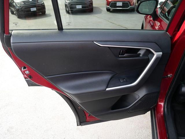 Photo of 2020 Ruby Flare Pearl Toyota RAV4