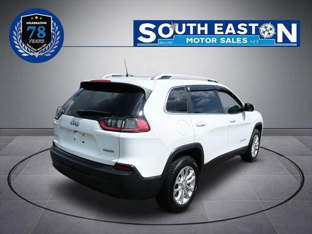 Photo of 2019 Bright White Clearcoat Jeep Cherokee