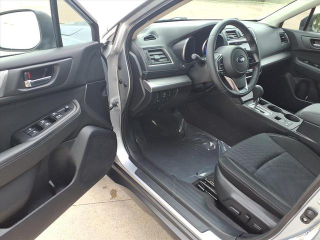 Photo of 2018 Ice Silver Metallic Subaru Outback