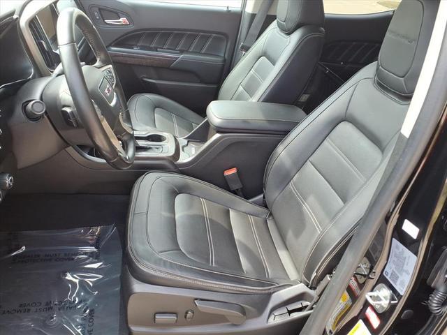 Photo of 2021 Onyx Black GMC Canyon