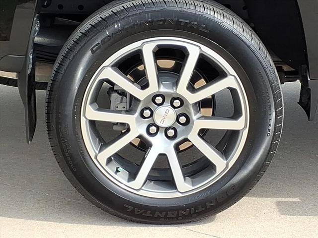 Photo of 2021 Onyx Black GMC Canyon