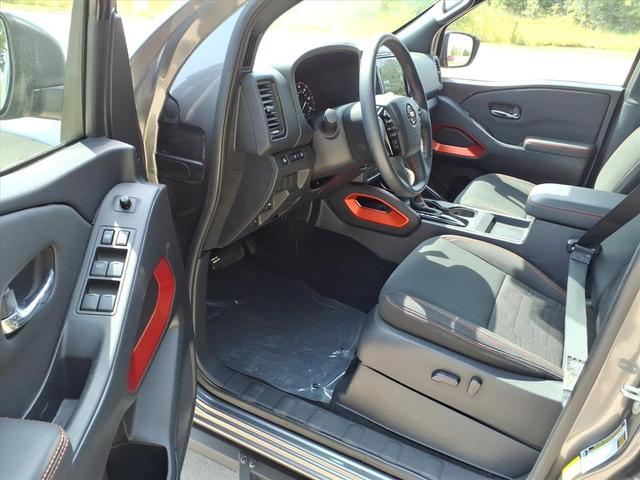 Photo of 2022 Gun Metallic Nissan Frontier