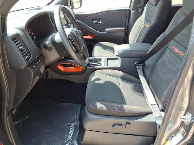 Photo of 2022 Gun Metallic Nissan Frontier