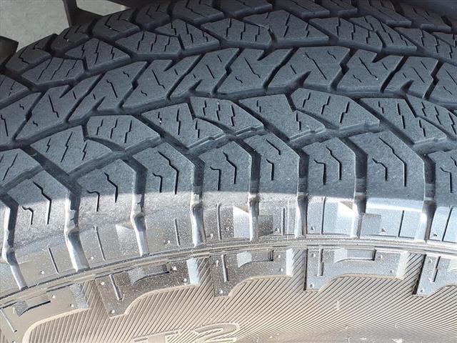 Photo of 2022 Gun Metallic Nissan Frontier