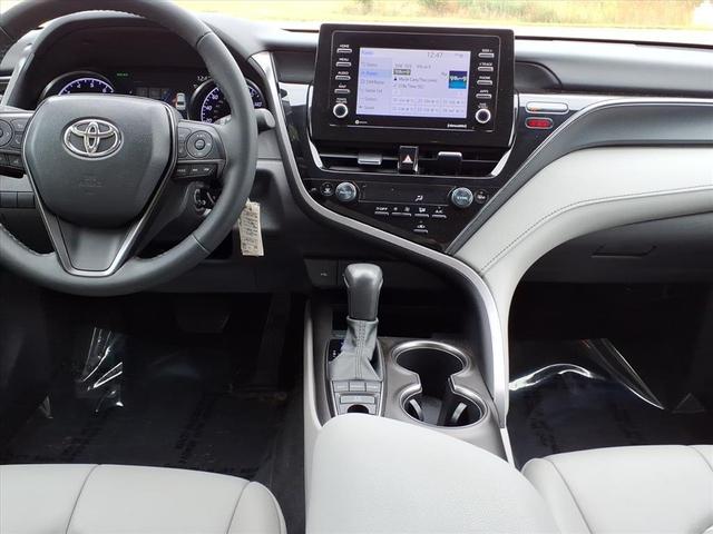 Photo of 2023 Predawn Gray Mica Toyota Camry