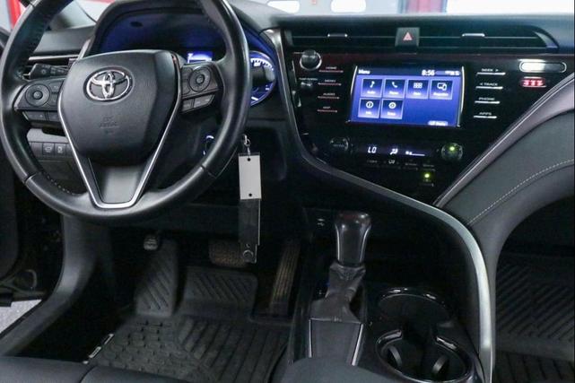 Photo of 2019 Midnight Black Metallic Toyota Camry