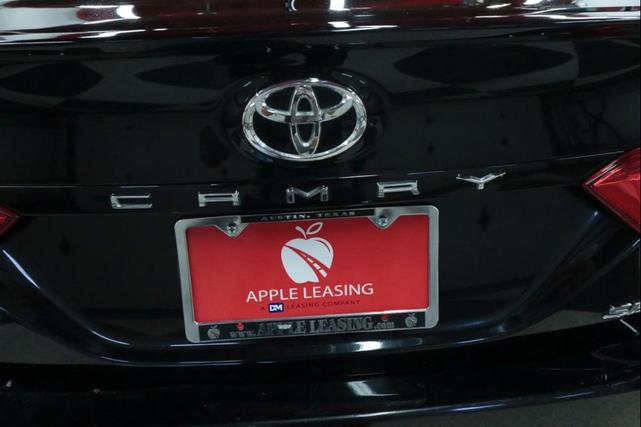 Photo of 2019 Midnight Black Metallic Toyota Camry