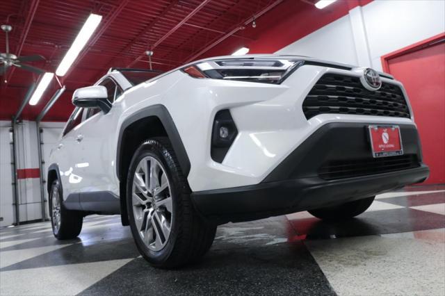 Photo of 2023 Wind Chill Pearl Toyota RAV4