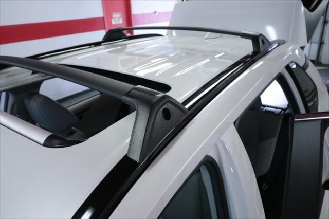 Photo of 2023 Wind Chill Pearl Toyota RAV4