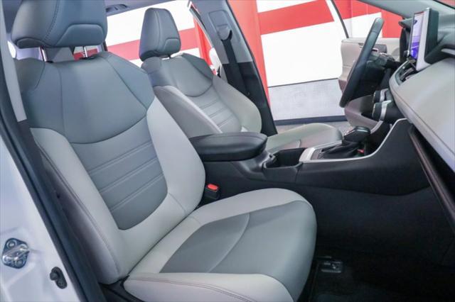 Photo of 2023 Wind Chill Pearl Toyota RAV4