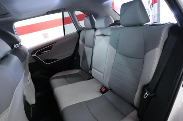 Photo of 2023 Wind Chill Pearl Toyota RAV4
