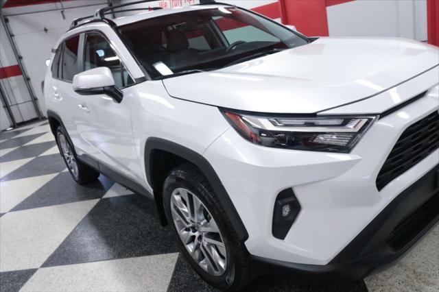 Photo of 2023 Wind Chill Pearl Toyota RAV4