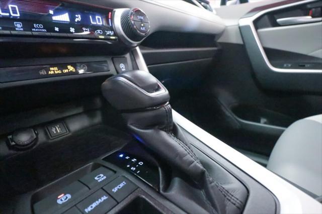 Photo of 2023 Wind Chill Pearl Toyota RAV4