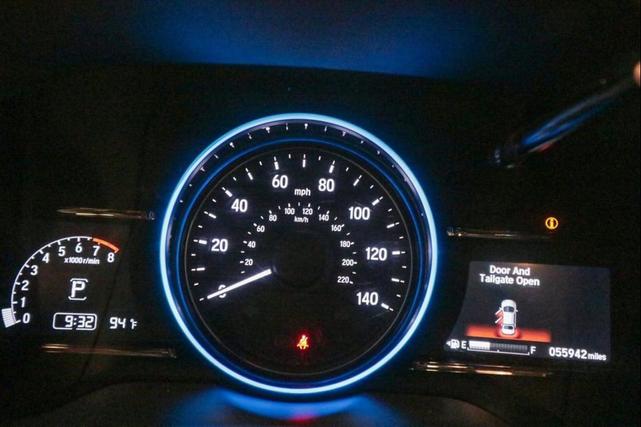 Photo of 2020 Lunar Silver Metallic Honda HR-V