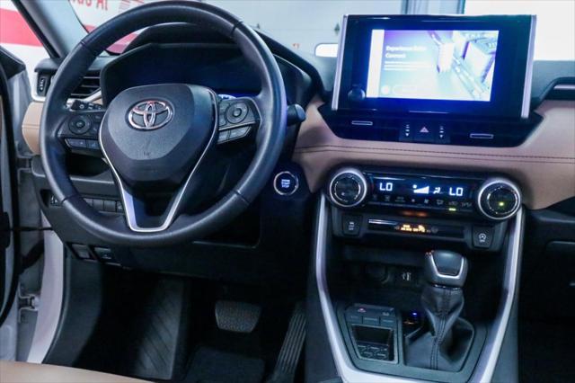 Photo of 2023 Wind Chill Pearl Toyota RAV4