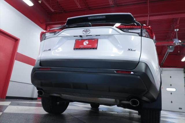 Photo of 2023 Wind Chill Pearl Toyota RAV4