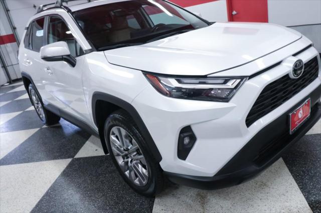 Photo of 2023 Wind Chill Pearl Toyota RAV4